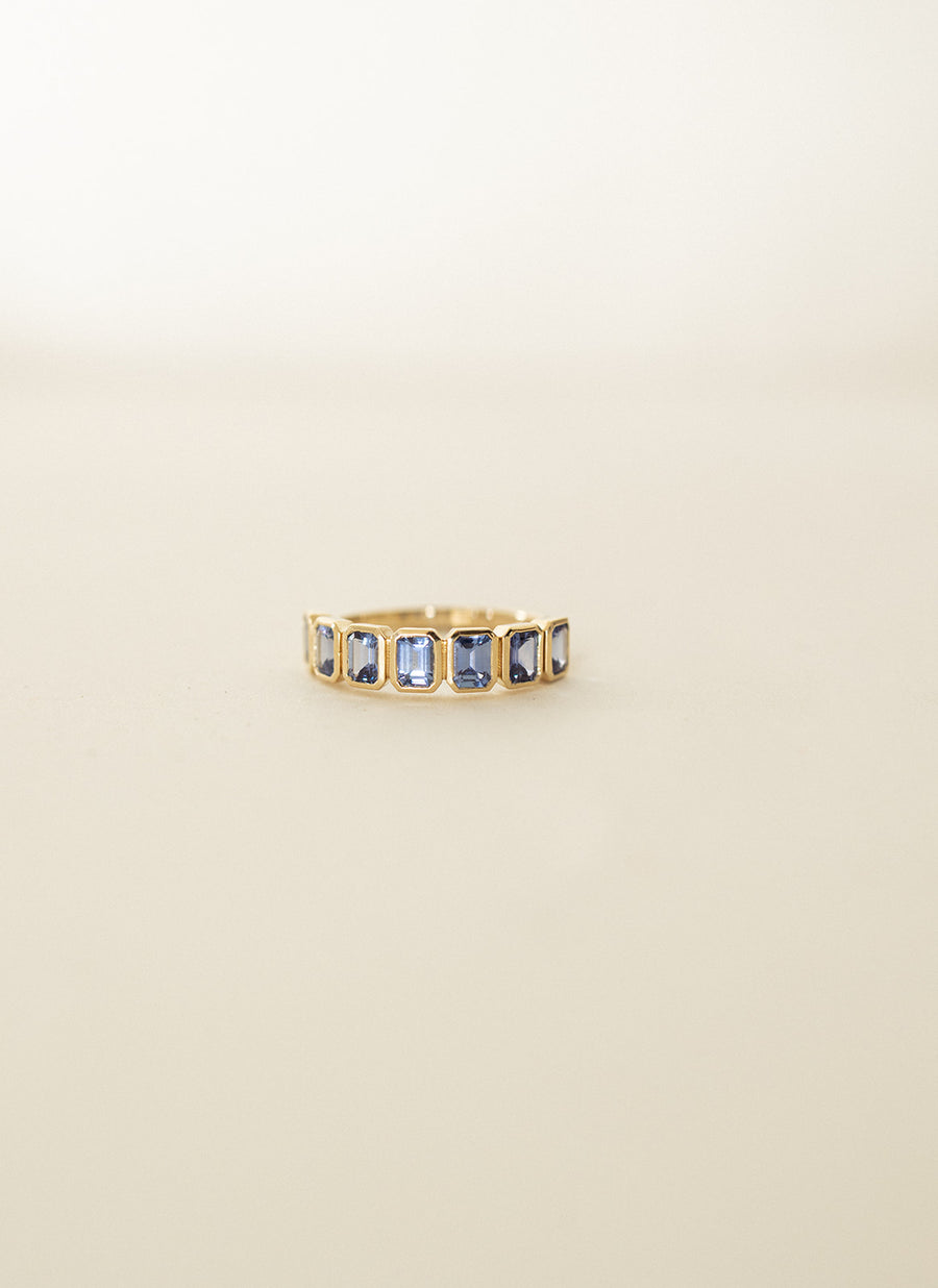 Churumbela zafiros azules EC en bisel 14k