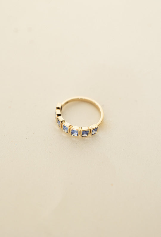 Churumbela zafiros azules EC en bisel 14k