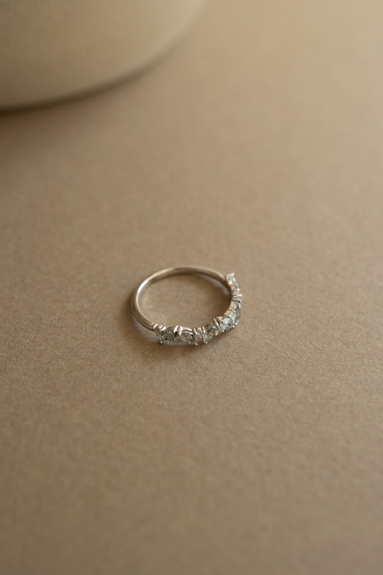 Churumbela Atenea Aquamarinas con diamantes oro blanco 14k