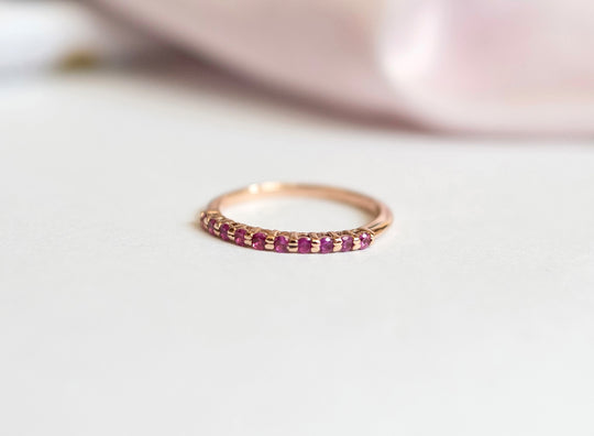 Churumbela Iris zafiros rosas 2.5mm 14k