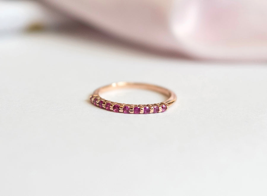 Churumbela Iris zafiros rosas 2.5mm 14k