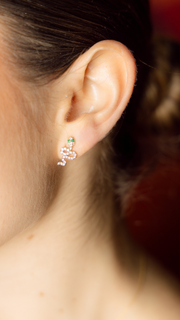 Aretes serpiente diamante y esmeralda 14k