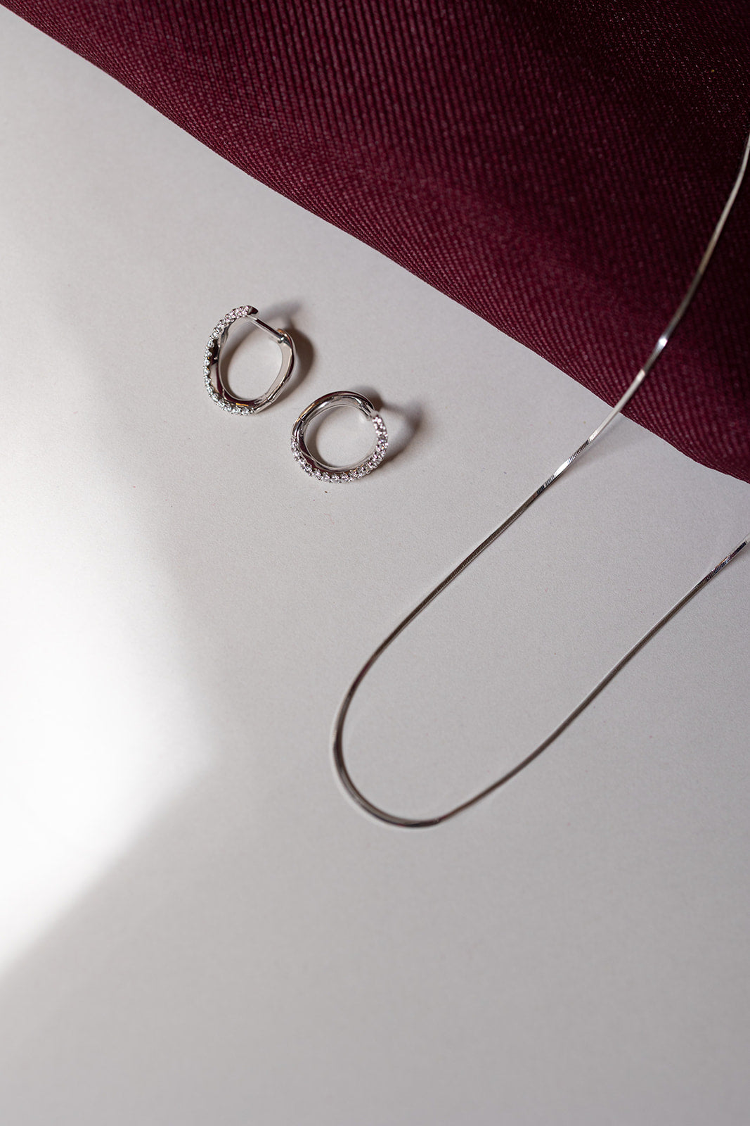Aretes circulo diamantes 0.2ct 18k