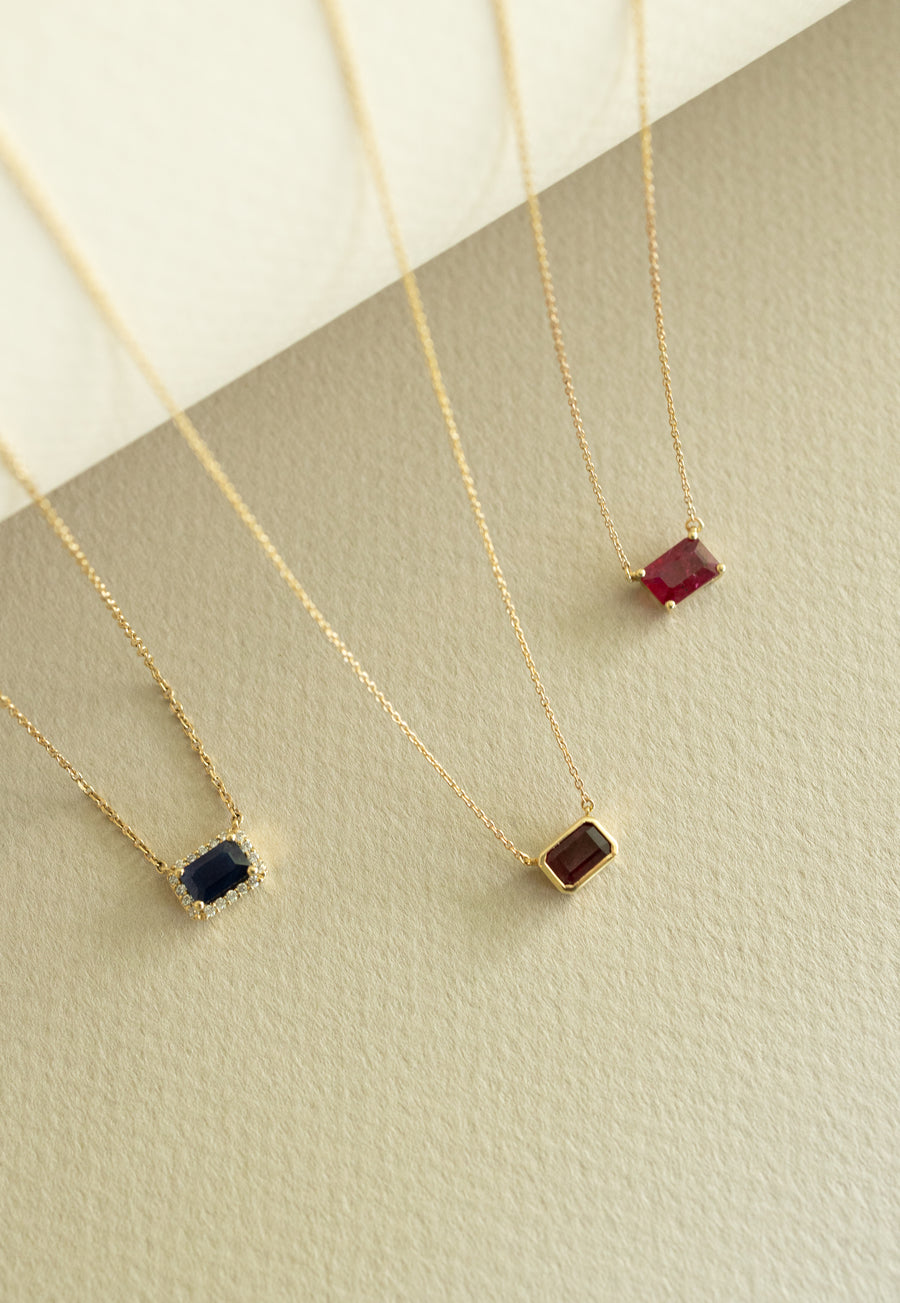 Dije rubi EC 0.55ct con bisel 14k