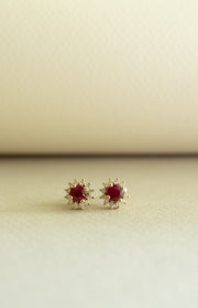 Aretes rubi RD 0.9ct c/halo en diamantes 14k