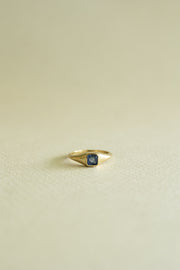 Pinky ring zafiro azul AS 0.3ct 14k