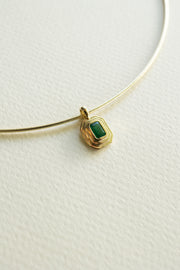 Omega con dije esmeralda EC 0.5ct 14k