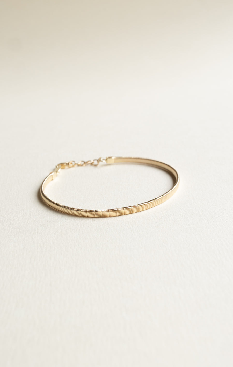 Pulsera Nara | Pulsera flex plano oro amarillo 14k