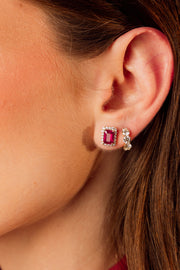 Aretes Rubí EC 1.8ct con halo de diamantes 14k