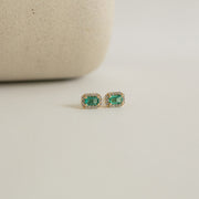 Aretes esmeralda EC 0.6ct total  con halo de diamantes naturales 14k