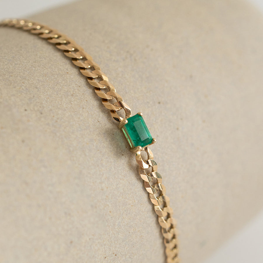 Pulsera cuban con esmeralda EC 0.5ct 18in 14k