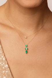 Dije tres esmeraldas 1.9ct 14k