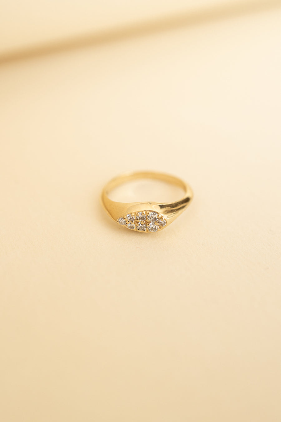 Pinky ring cluster diamantes 14k