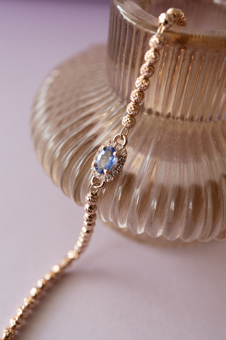 Pulsera Ikaria zafiro con halo de diamantes 14k