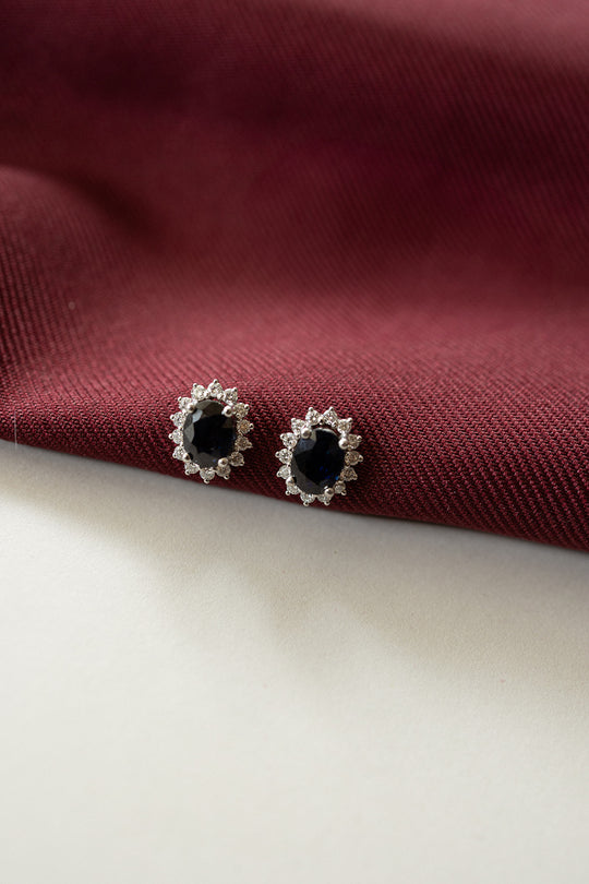 Aretes Kate zafiro azul 2ct  con halo de diamantes 0.5ct 14k