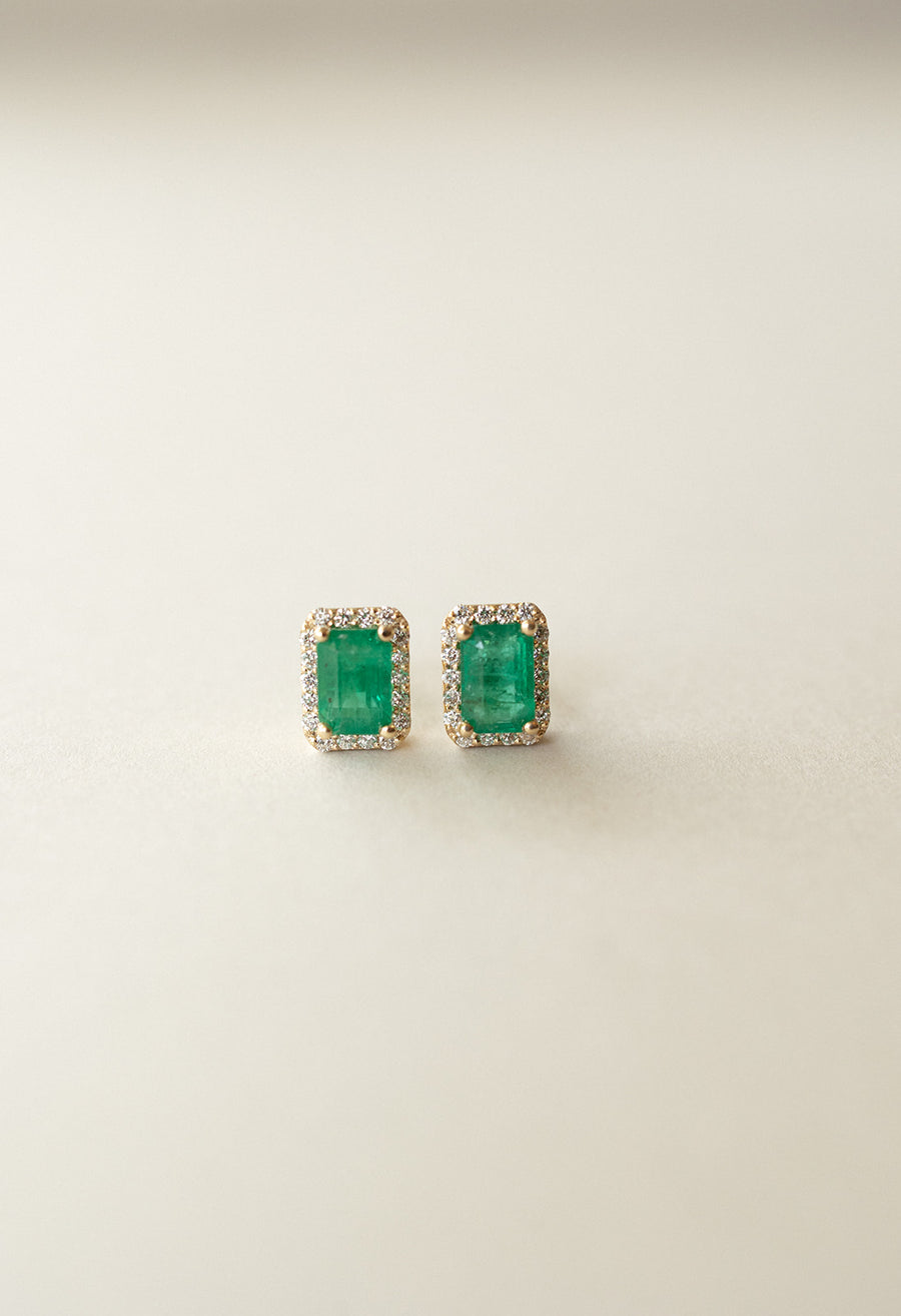 Aretes esmeralda EC 1ct total con halo de diamantes 0.2ct 14k