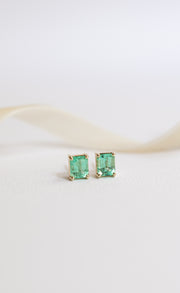 Aretes esmeralda EC 1.29ct 14k