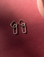 Aretes paperclip quita-pon diamantes 0.14ct 14k en blanco